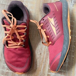 Altra Superior 5 women’s trail running shoes minimalist sneakers
